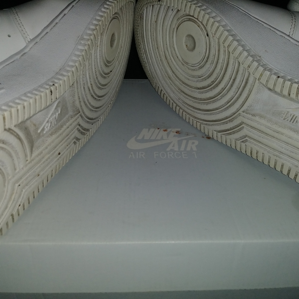 Shoes - Picture 5 of 5
